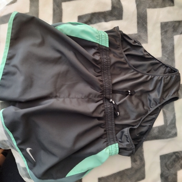Nike running or swim shorts. New. Size small. - Picture 7 of 9